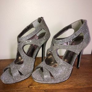 Dressy party shoes